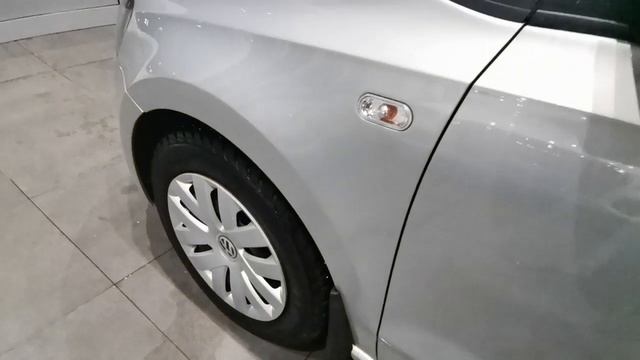 VOLKSWAGEN POLO смотреть онлайн