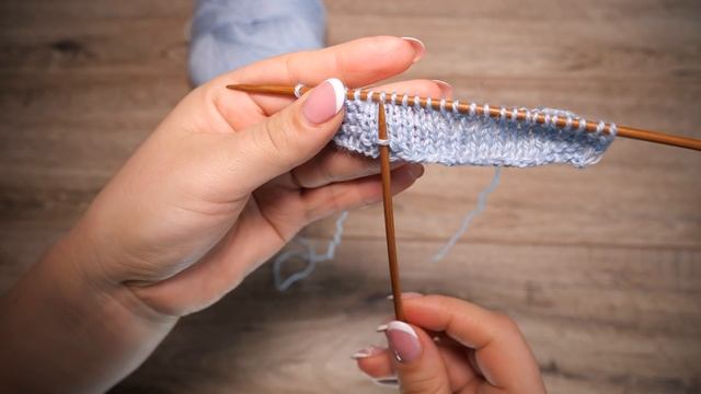 3D косы в технике клоке спицами ? 3D Kloke cables knitting pattern смотреть онлайн