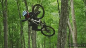 Мастер - велосипедист на трассе