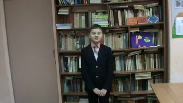 Страна читающая — Егор Зайцев читает произведение «Ворона и Лисица» И. А. Крылова смотреть онлайн