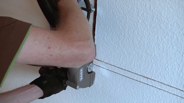 BDN 466/6 - Diamond Wall Chaser With 6 Diamond Cutting Discs For Chase Cutting Up To 25 Mm