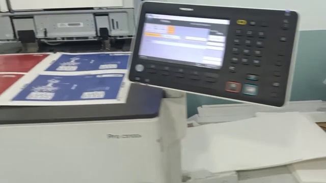 RICOH PRO C5100 PRINTING 30X70 MEDIA смотреть онлайн