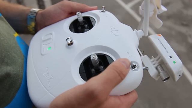 Обзор квадрокоптера DJI Phantom 2 Vision Plus. Купить квадрокоптер DJI Phantom 2 Vision Plus смотреть онлайн