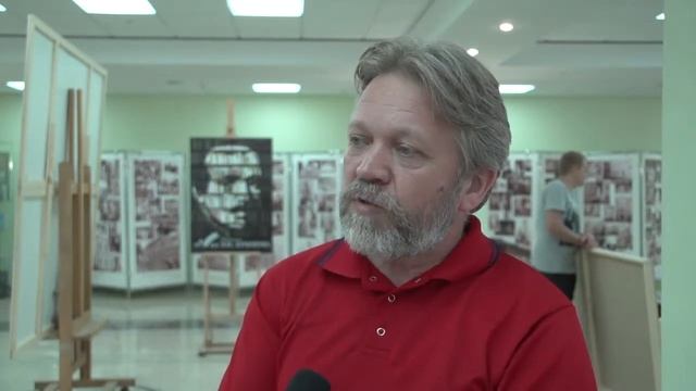 Монтаж выставки выпускников Пензенского художественного училища им. К. А. Савицкого смотреть онлайн