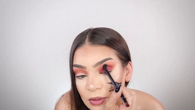 Devil Makeup and Hair Horns Tutorial | Last Minute Halloween смотреть онлайн