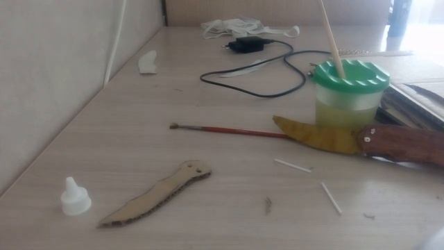 КАК СДЕЛАТЬ ЛЕГКО НОЖ БАБОЧКА ИЗ КАРТОНА смотреть онлайн