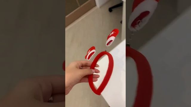 Только выпал снег, а настроение уже новогоднее ✨?☃️ смотреть онлайн