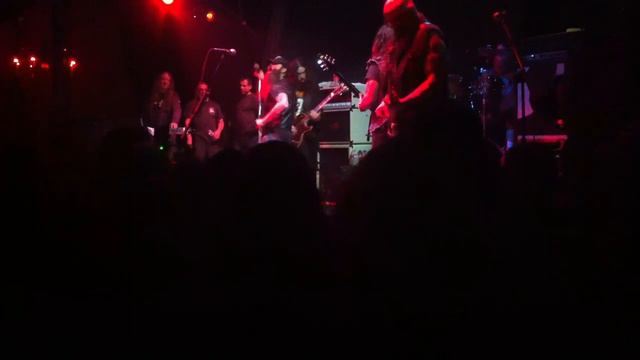 Huey Cam: Robb Flynn & Friends - Live At The Oakland Metro Operahouse 01-17-14 Part 5 смотреть онлайн
