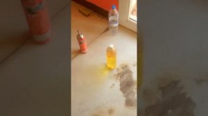 Как снять линолеум приклееный к полу