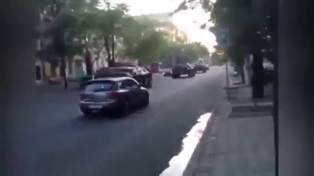 BTR's on the streets of Odessa смотреть онлайн