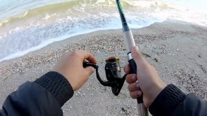 Рыбалка. Ловля бычка на Азовском море/Кирилловка