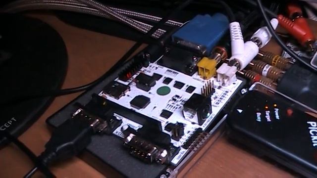 XGS PIC 16-bit PWM Memory Card Stream смотреть онлайн