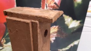 СИНИЧНИК делаем  своими руками:размер летка -26-30 мм отверстие для синиц московки лазоревки гаички