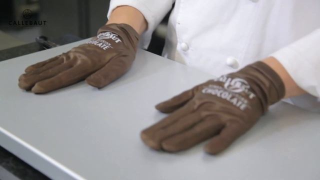 How To Make Chocolate Petit Fours And Desserts From Callebaut's Julie Sharp