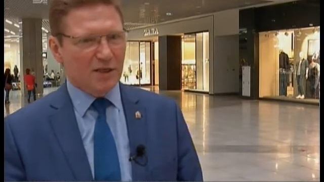 Танцуют все. Радио "DFM Челябинск" задает новый ритм городской жизни смотреть онлайн