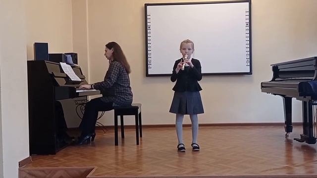 Бурганова Кира, 2 класс Г.Ф.Гендель "Менуэт" смотреть онлайн