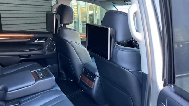 Lexus LX570 2019 F-Sport смотреть онлайн