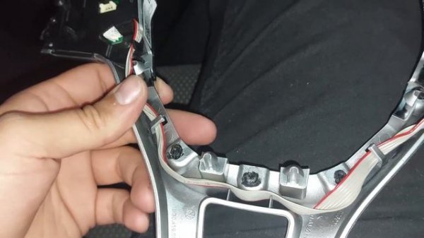 Замена кнопок на руле VW MQB. Установка кнопок ACC, как пользоваться адаптивным круизом.