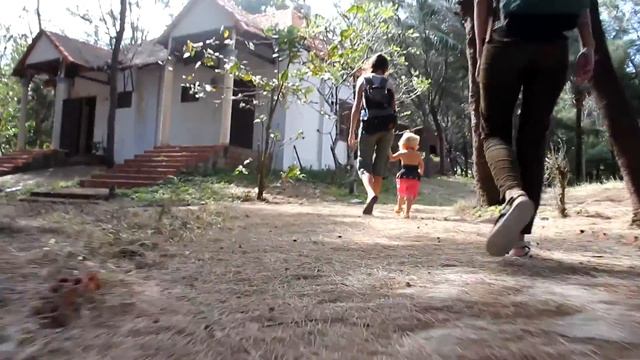 Прогулка по заброшенному отелю (вьетнам, фантьет) смотреть онлайн