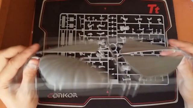 Немецкие парашютисты (десантники). Звезда 3628 и MasterBox 35145. Сборные модели в масштабе 1/35