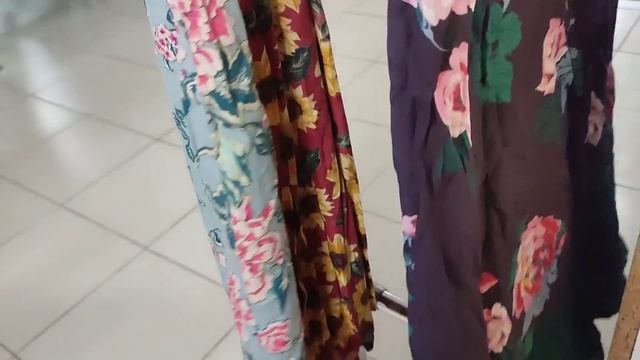 Всю неделю ходила по секонд-хендам... и не зря☺️ смотреть онлайн