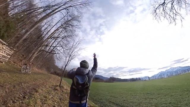 Insta 360 0ne x Bullet time Mode VID 20200202 104647 00 305 смотреть онлайн