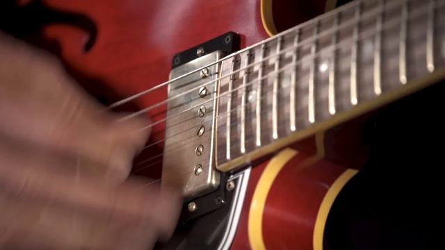 Gibson Memphis 2018 Limited 1961 ES-335 • SN: 80032 смотреть онлайн