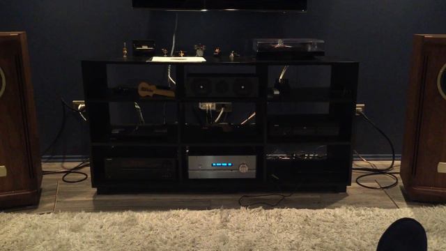 Tannoy Turnberry , PassLabs int-150, Chord 2Qute смотреть онлайн
