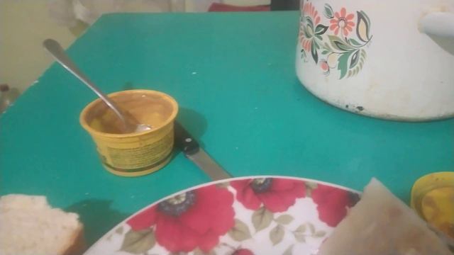 Торецк Бахмут , мама не выходит из дома! смотреть онлайн