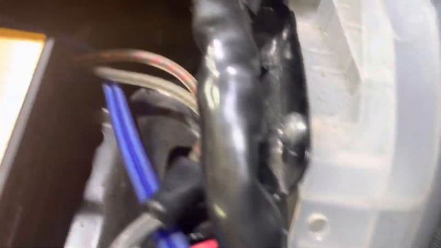 Charlie’s street glide audio upgrade part 1 We started with Hki mini dsp and diamond audio mids смотреть онлайн