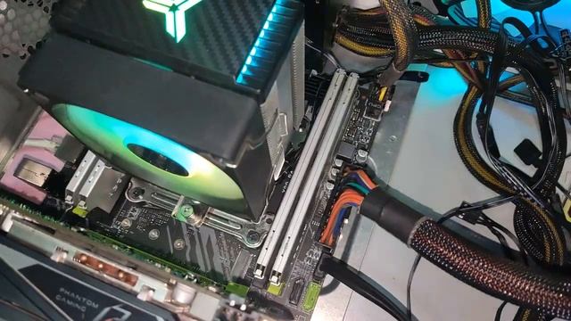 Memória DDR4 T3 Asgard Unboxing+Compatibilidade смотреть онлайн