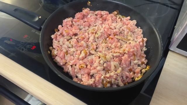 Макароны с фаршем или макароны по флотски #рецепт #ужиннасковороде #ужин #фарш смотреть онлайн