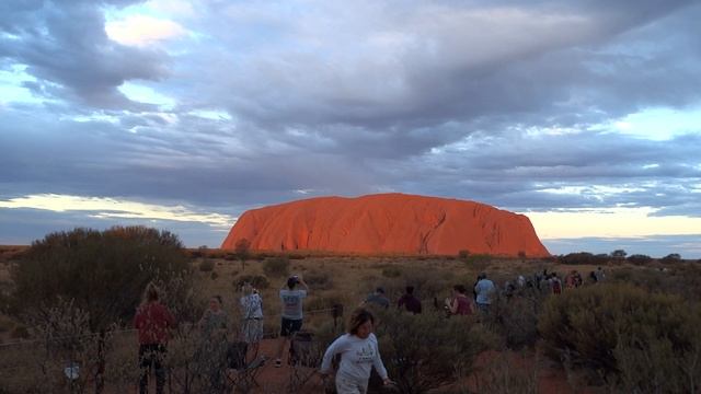 AYERS ROCK "ULURU" AUSTRALIA смотреть онлайн