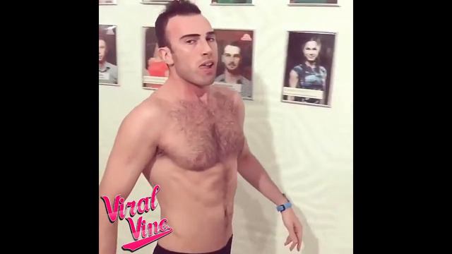 когда перед тобой красивая девушка !!! смотреть онлайн