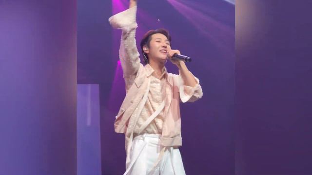 [NCTzen Vlog💚] #NCTDREAM The Dream Show 2 in London🇬🇧 | 30 hours queuing for #7dream 🌌⛺️ смотреть онлайн