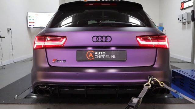 Chiptuning Audi Rs6 stage 2 decatted with popps and bangs! @ autochippen.nl смотреть онлайн