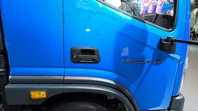 Новый среднетоннажный грузовик ГАЗ Валдай 12 с двигателем ЯМЗ-535 и китайской кабиной смотреть онлайн