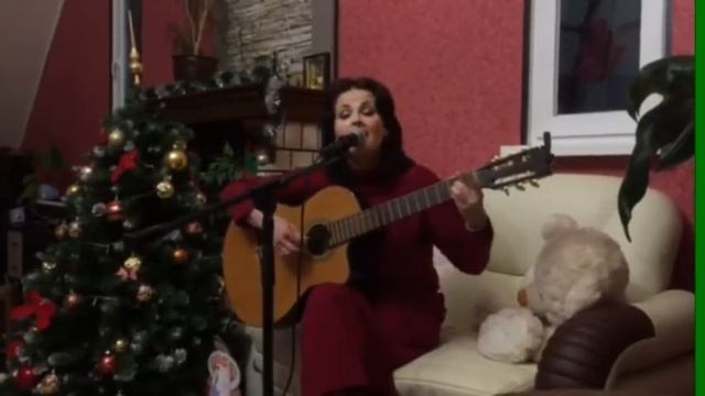 "Сколько б не было вам лет, не грустите". Сл. Т. Алексийчук, муз. Т. Богаратовой смотреть онлайн