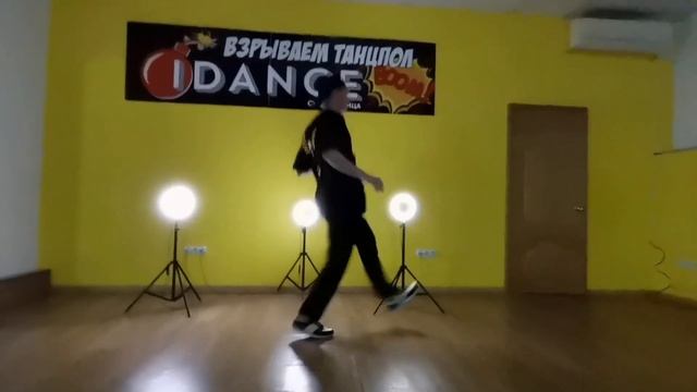 Shuffle Dance Tony Igy - Astronomia - танец Шафл смотреть онлайн