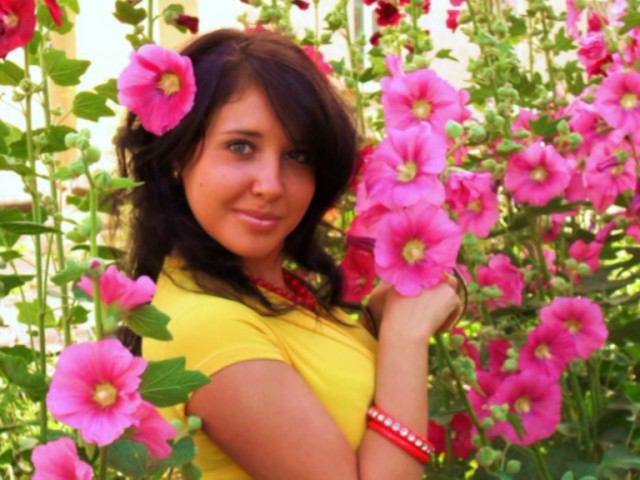 Поздравляем Любимую Карину, С Днем Рождения! смотреть онлайн
