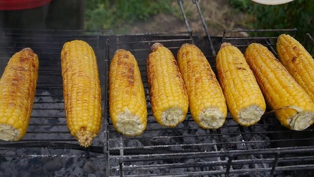 КУКУРУЗА НА МАНГАЛЕ !!! Кукуруза на ГРИЛЕ !!!
