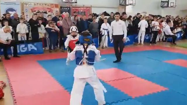 3 бой Акопян Артем смотреть онлайн