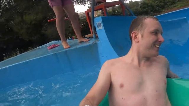 Аквапарк Acqua Plus Крит смотреть онлайн