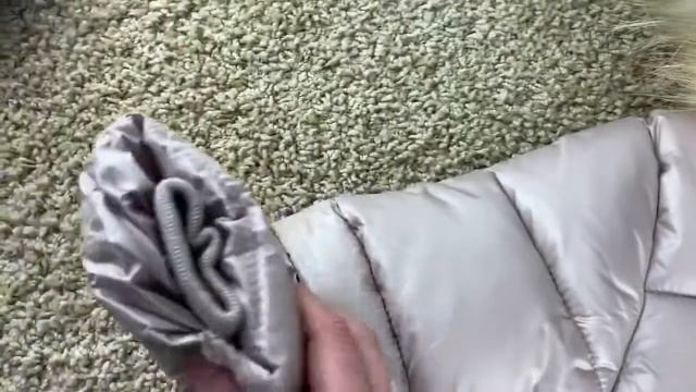 Зимний тёплый комбинезон человечек на пуху смотреть онлайн