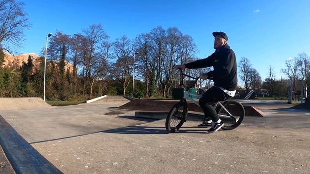 Vlog #1 // McDonalds + BMX + GTR смотреть онлайн