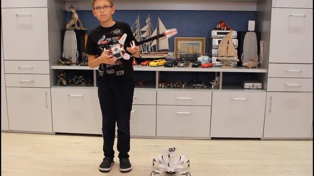 LEGO Mindstorms EV3 электрогитара. Обзор игры от Миши Коновалова смотреть онлайн