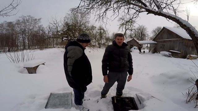 Зимовка пчел в деревянных ульях с толщиной стенки 20 мм. На пасеке у братьев Соловьевых смотреть онлайн