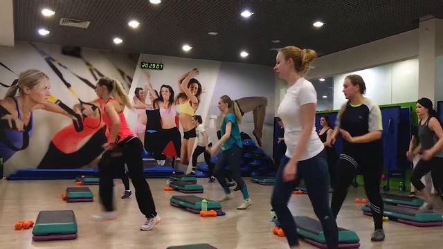 STEP-Interval смотреть онлайн