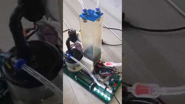 Pre-Order Patented Autonomous Vaporizer Bong. смотреть онлайн