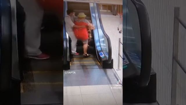 чем опасна эскалатор смотреть онлайн